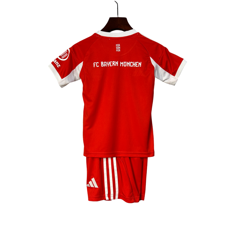 Kit Infantil Bayern de Munique Home 25/26
